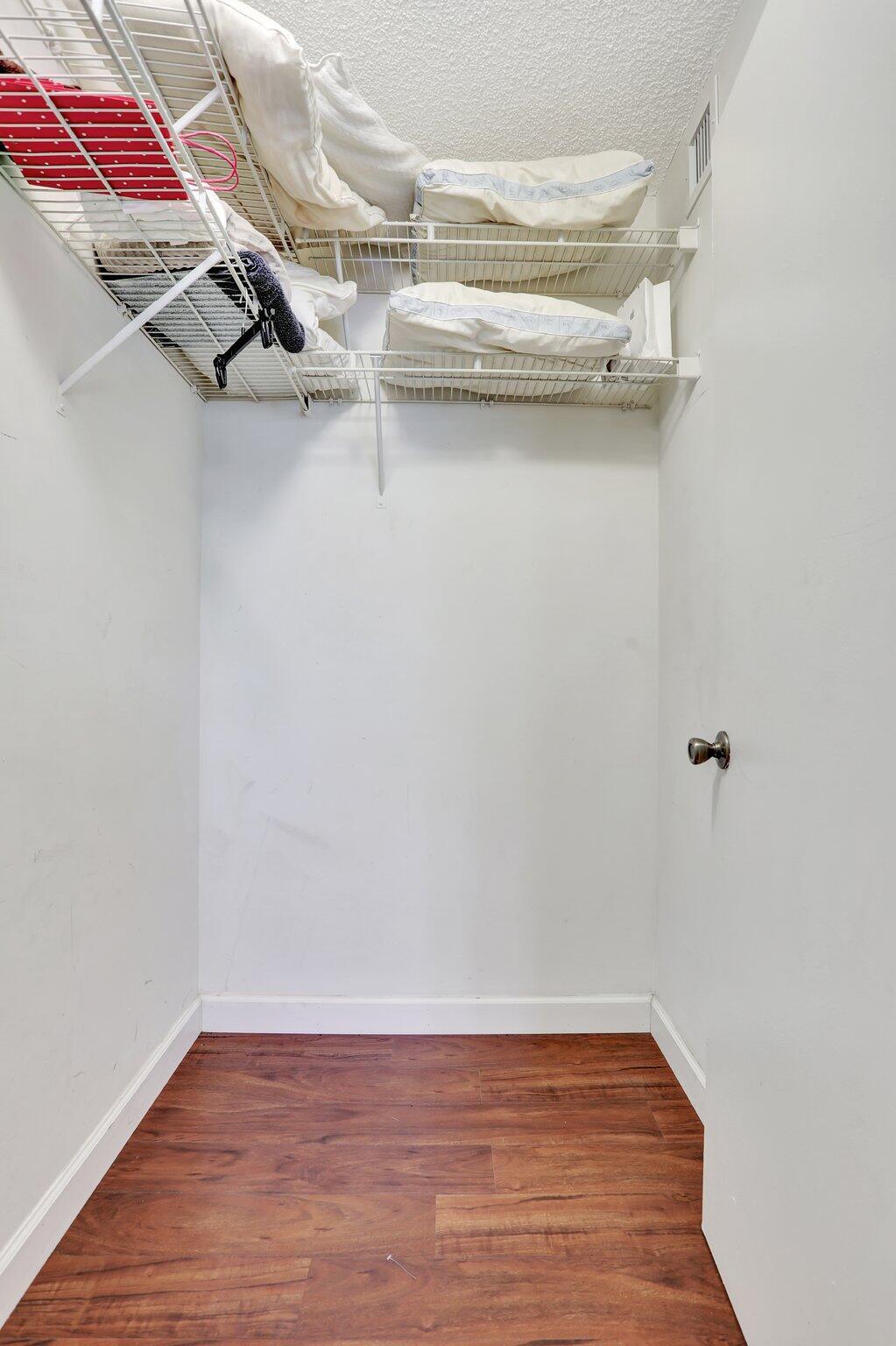 PLANTATION FOREST CONDO - Residential Lease