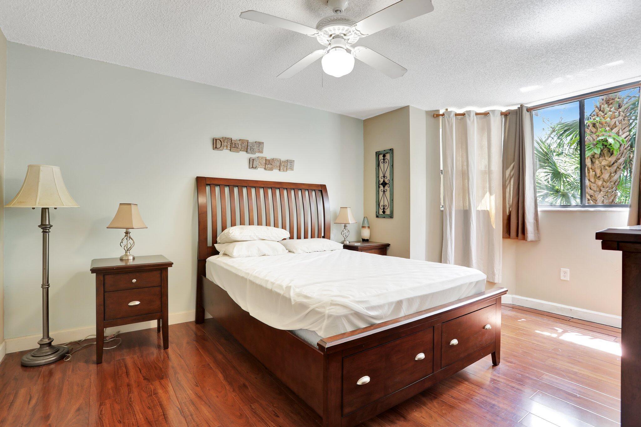 PLANTATION FOREST CONDO - Residential Lease