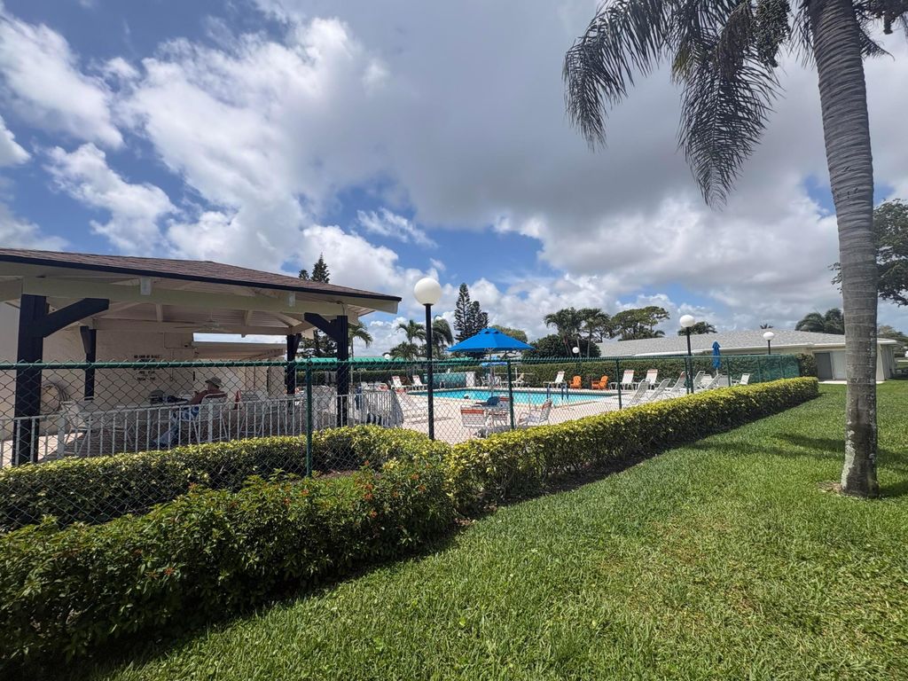 Photo of 1020 Silk Oak Terrace #104, Delray Beach, FL 33445 (MLS # B26030893)