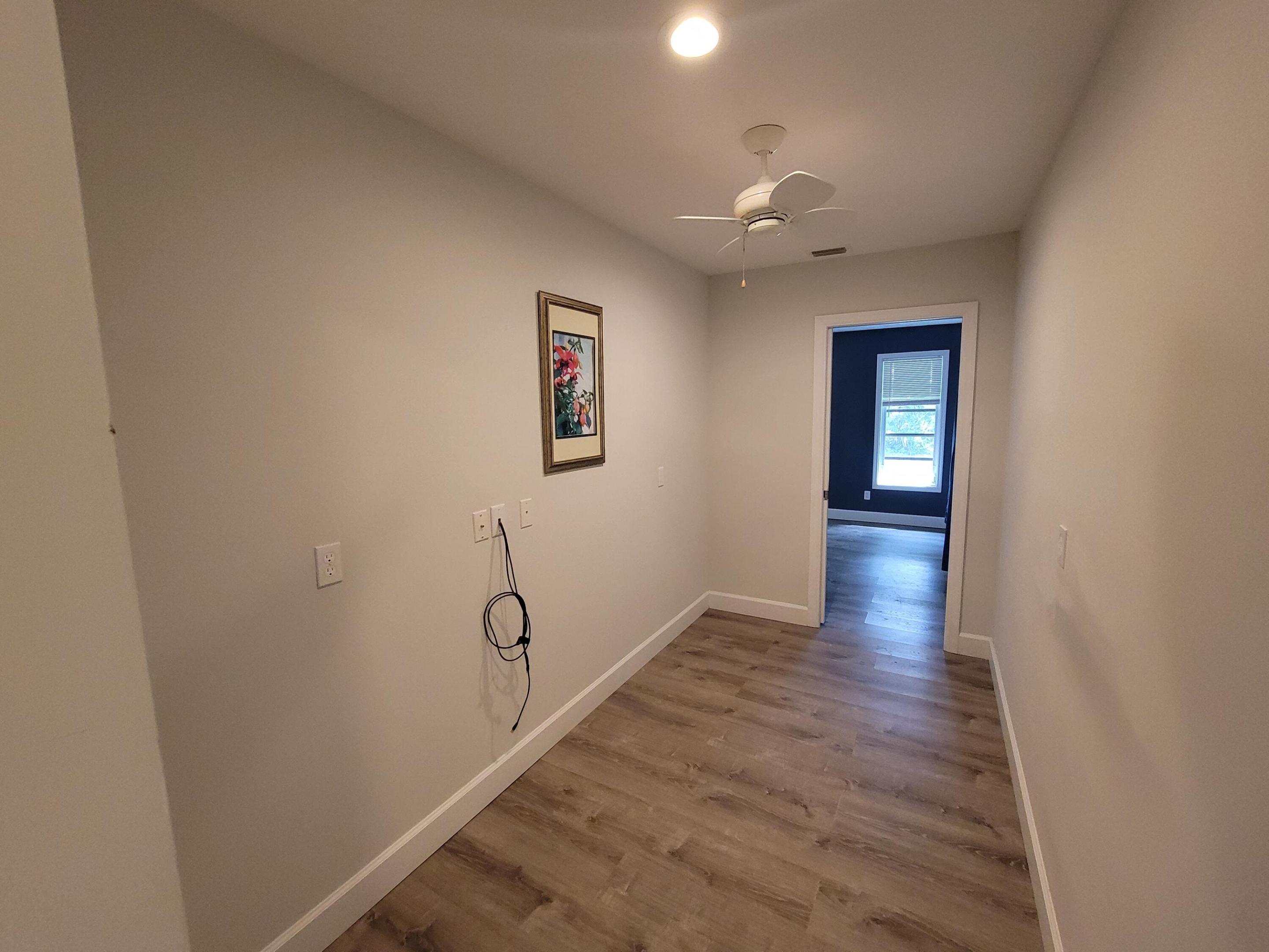 PINE TREE PARK UNIT NO 3 - Residential Lease