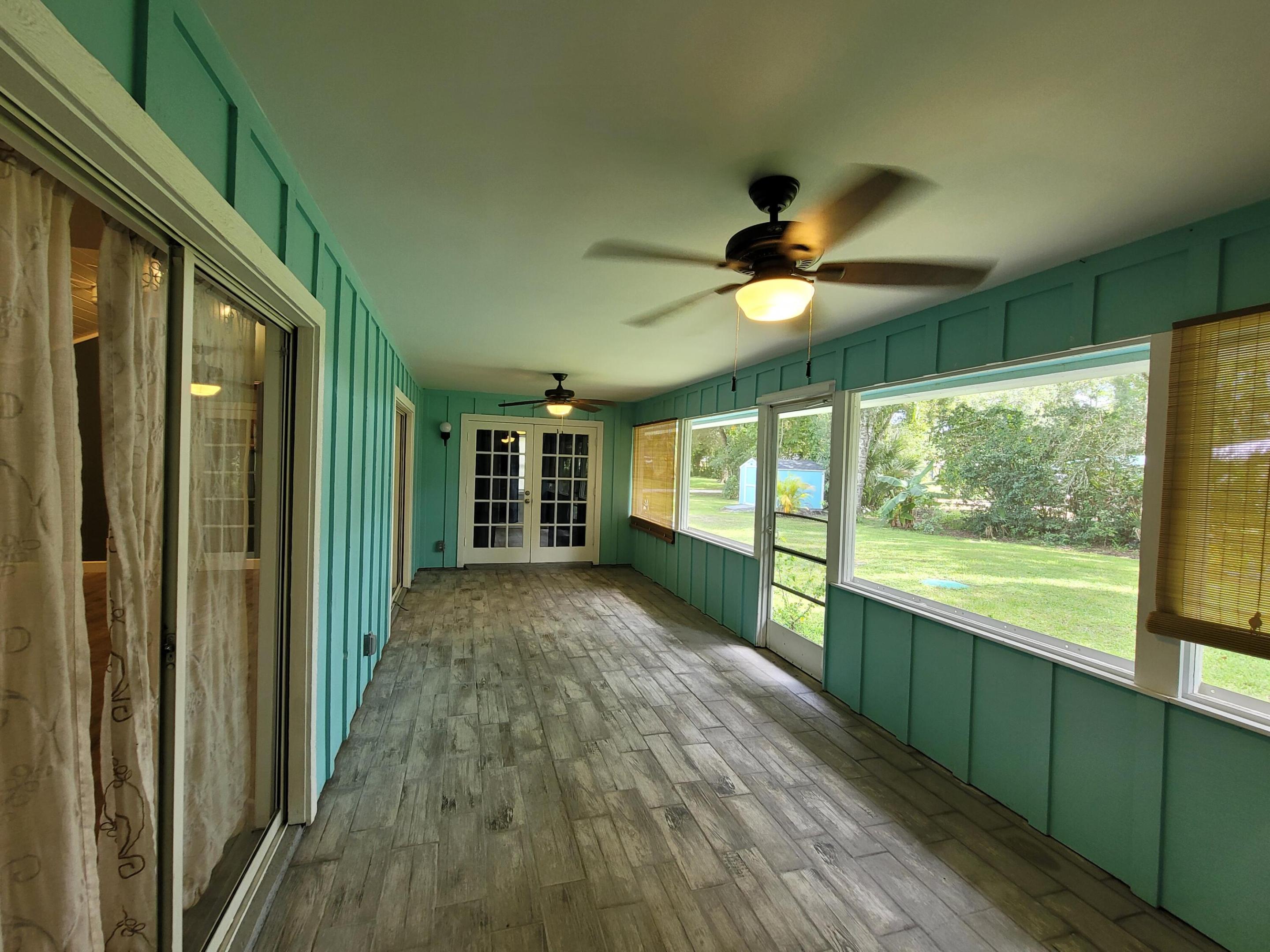 PINE TREE PARK UNIT NO 3 - Residential Lease