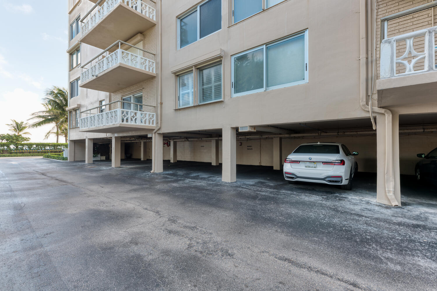 OCEAN TOWERS NORTH CONDO - Residential