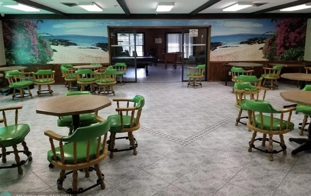 TOPAZ SOUTH CONDO - Residential