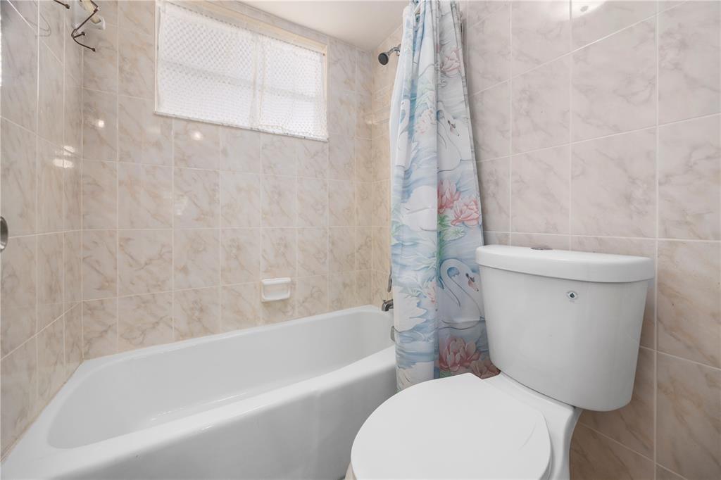 TOPAZ SOUTH CONDO - Residential