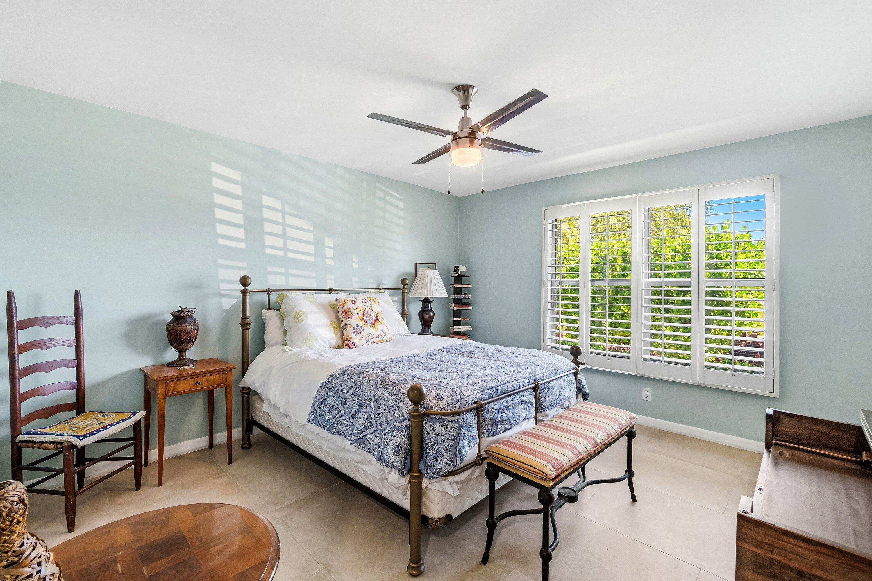 BEDFORD MEWS AT WELLINGTON - Residential Lease