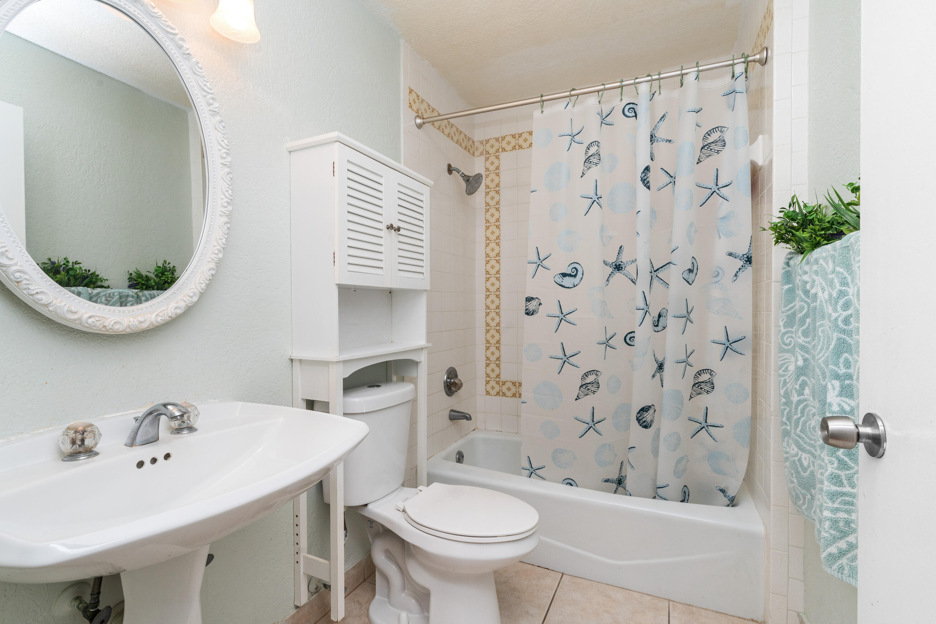 GOLFVIEW HARBOUR ESTATES - Residential