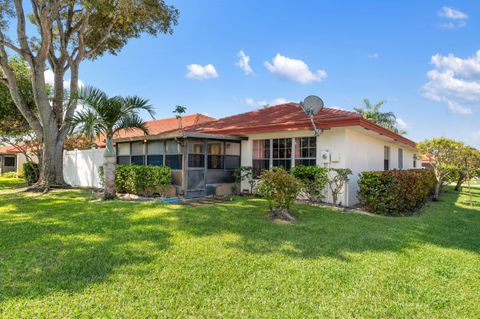 Tiny photo for 1452 SW 26th Avenue SW #A, Boynton Beach, FL 33426 (MLS # B26021118)