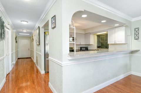 Tiny photo for 1452 SW 26th Avenue SW #A, Boynton Beach, FL 33426 (MLS # B26021118)