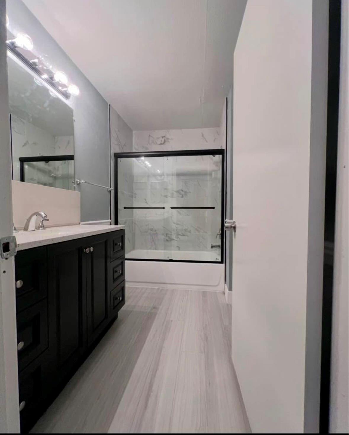 2400 NW 33rd St 1108