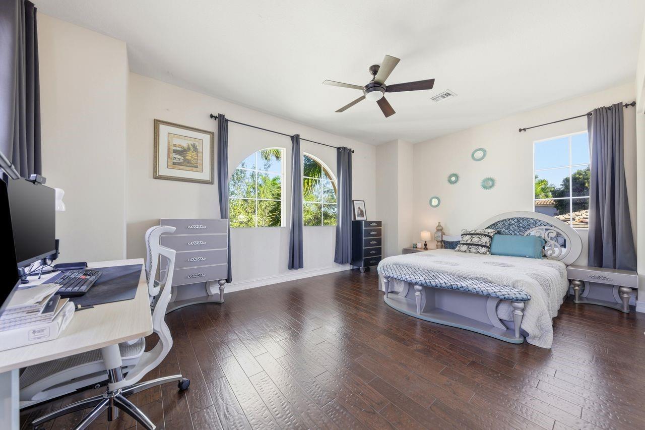 GREENBRIAR - Residential