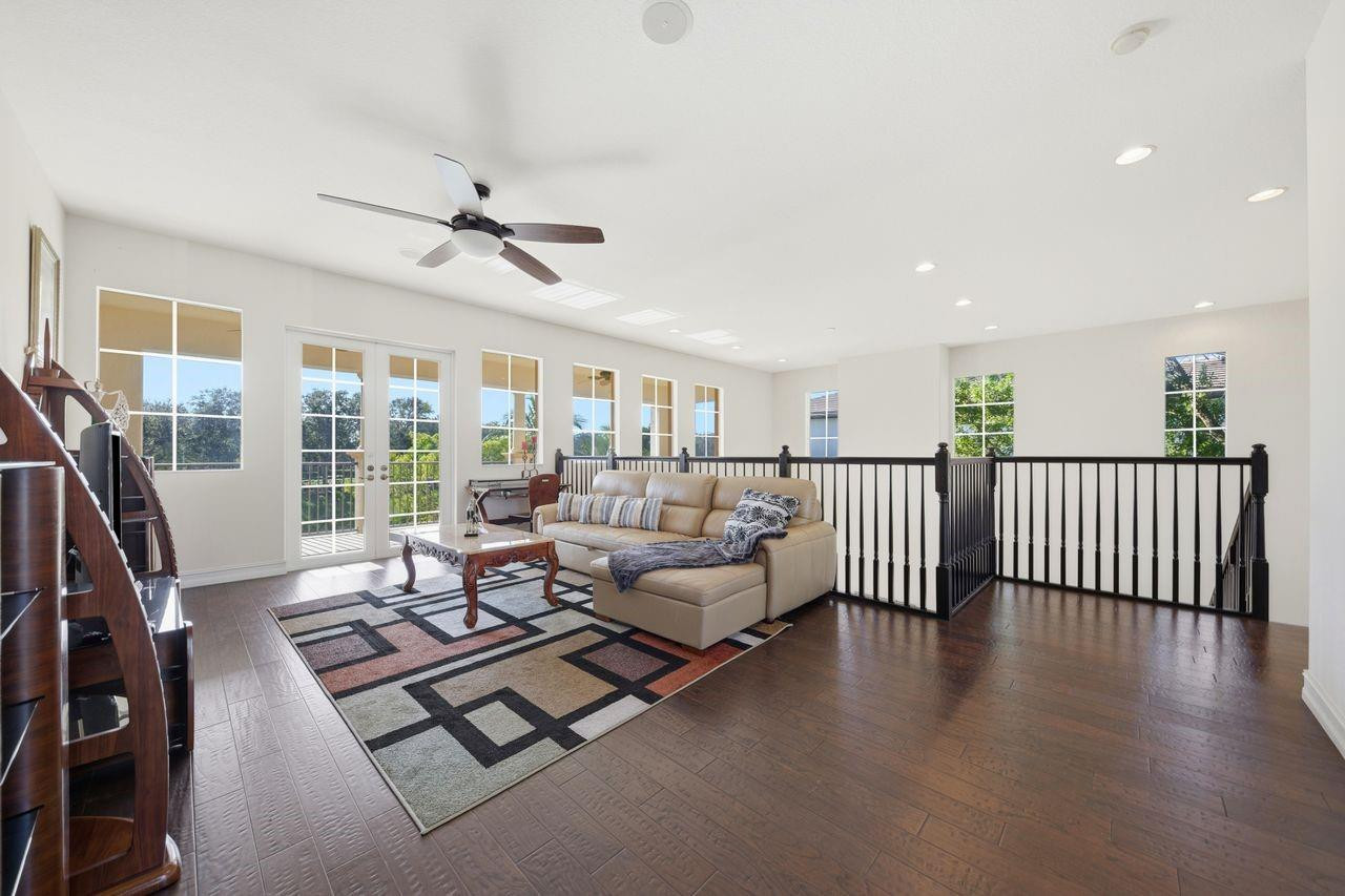 GREENBRIAR - Residential