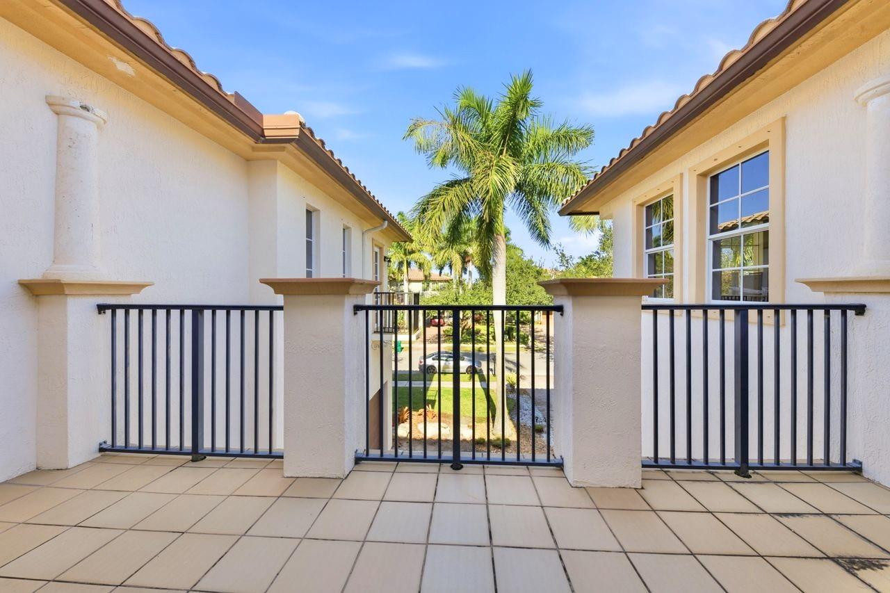 GREENBRIAR - Residential