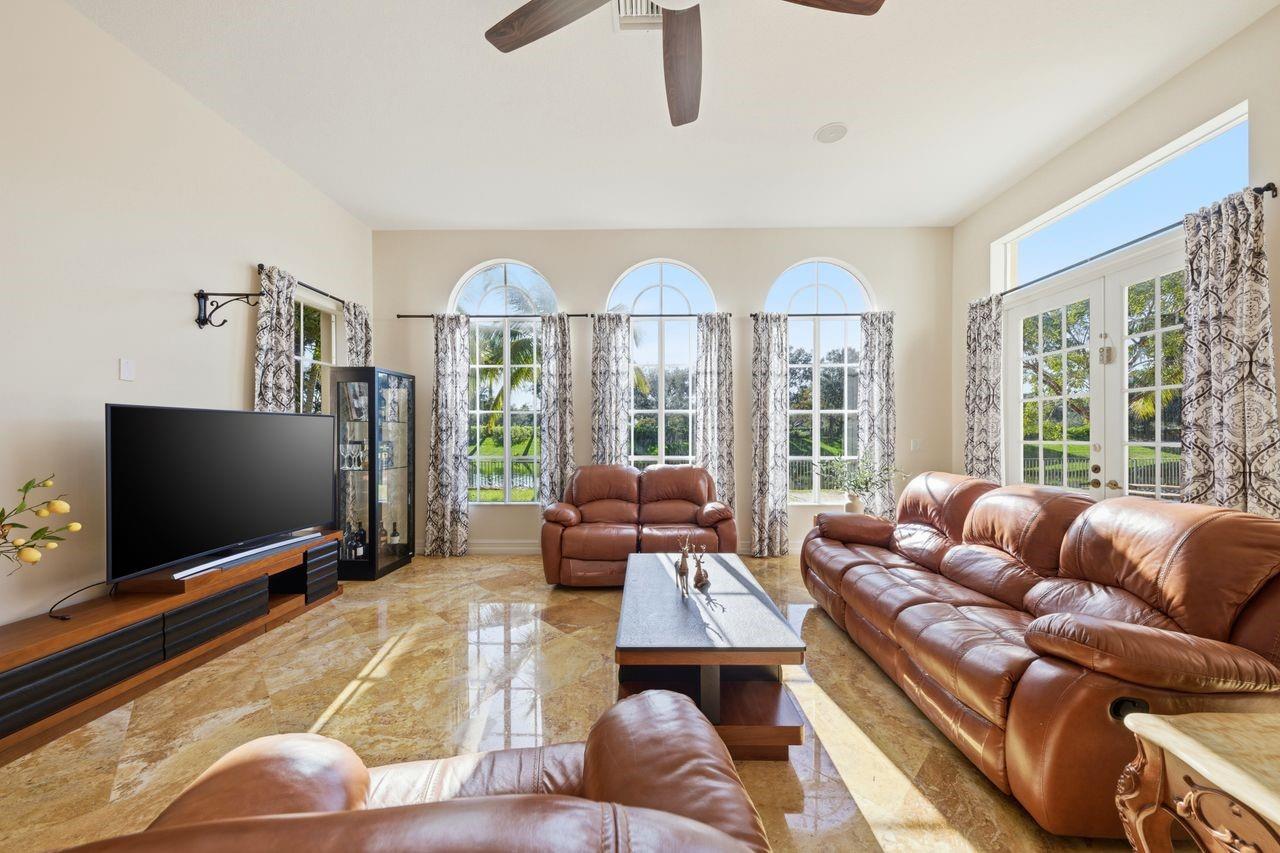 GREENBRIAR - Residential