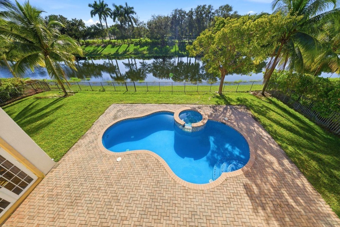 GREENBRIAR - Residential