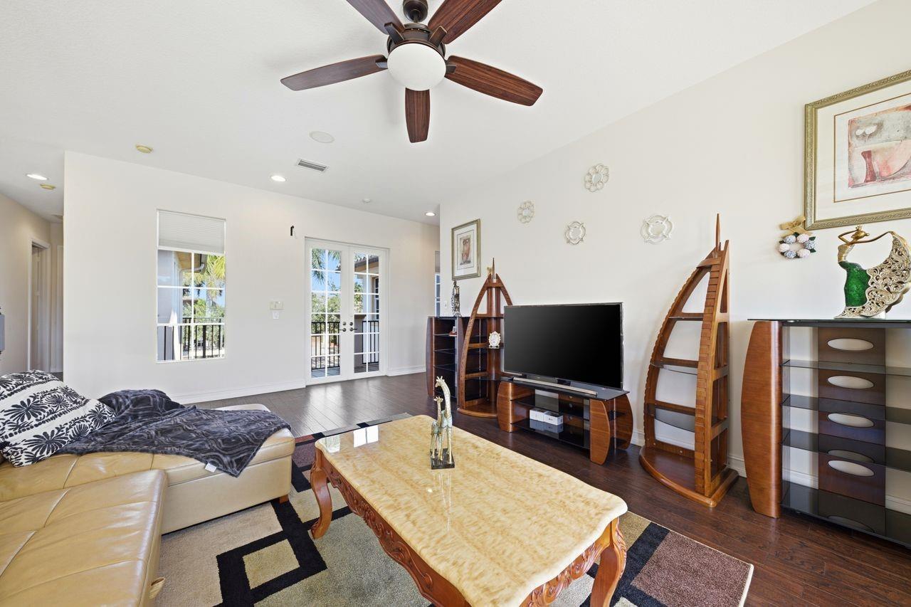 GREENBRIAR - Residential