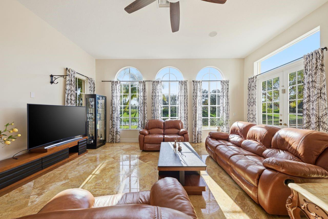 GREENBRIAR - Residential