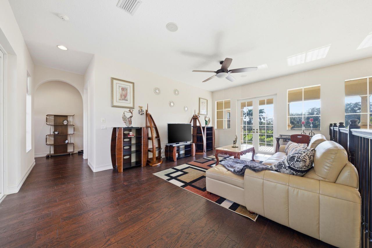 GREENBRIAR - Residential