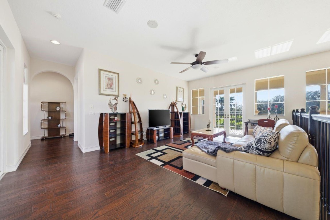 GREENBRIAR - Residential