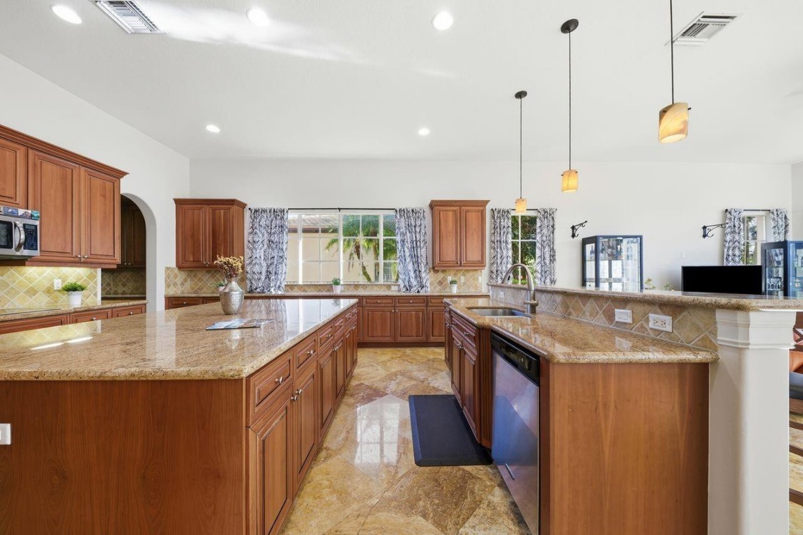 GREENBRIAR - Residential