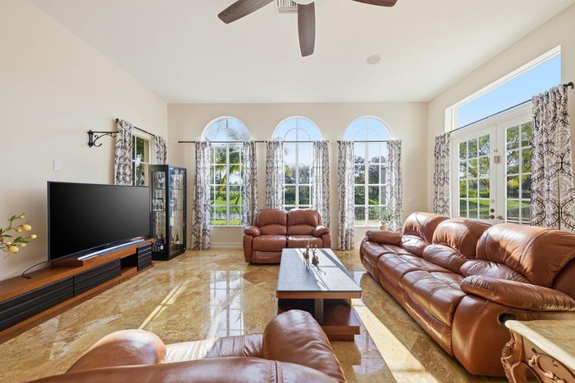 GREENBRIAR - Residential