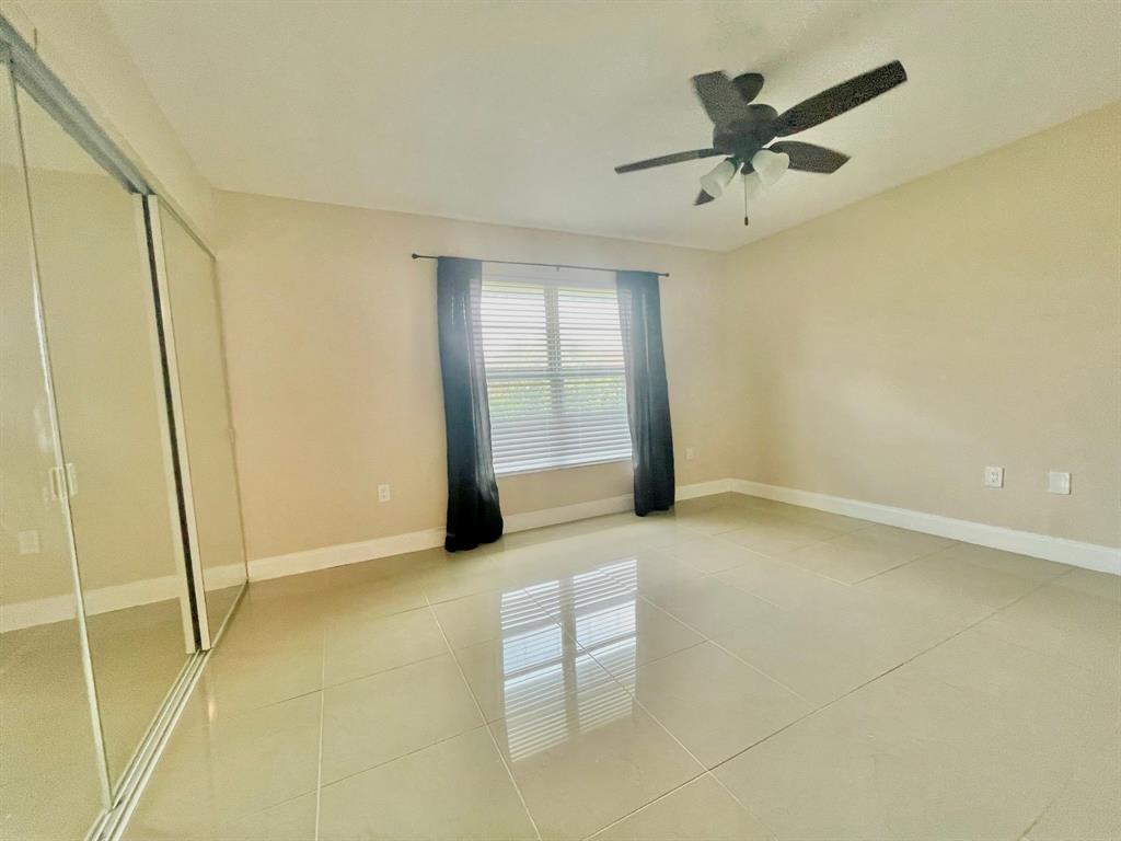 RACQUET CLUB OF FORT LAUD - Residential