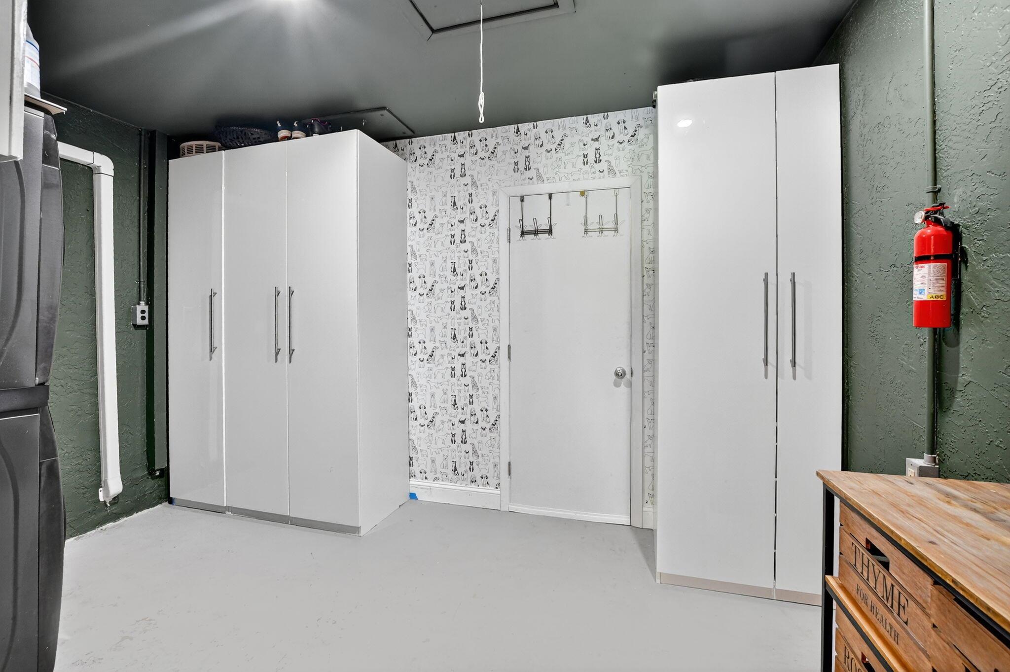 RAINBERRY LAKE PH IV-B - Residential Lease