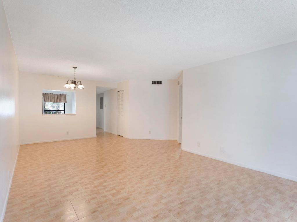 PARK POINTE - Residential