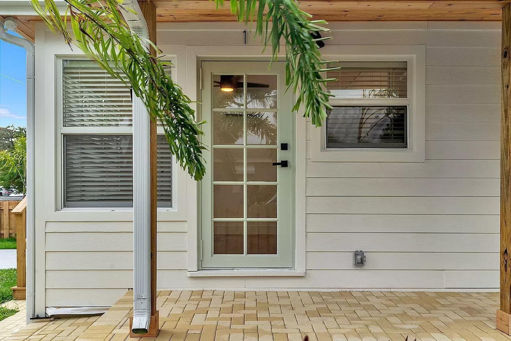 Photo of 829 N K Street #1, Lake Worth Beach, FL 33460 (MLS # R11098604)