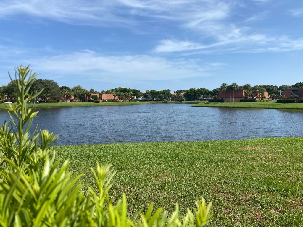 Photo of 615 Buttonwood Lane #C, Boynton Beach, FL 33436 (MLS # R11118748)