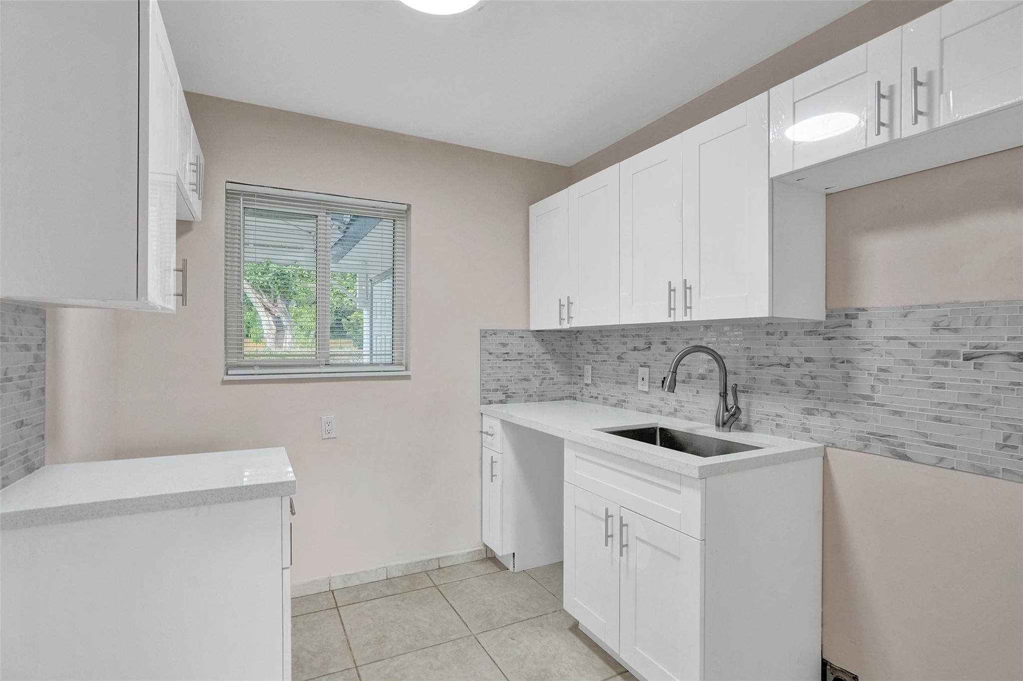 Hollywood Country Estates - Residential