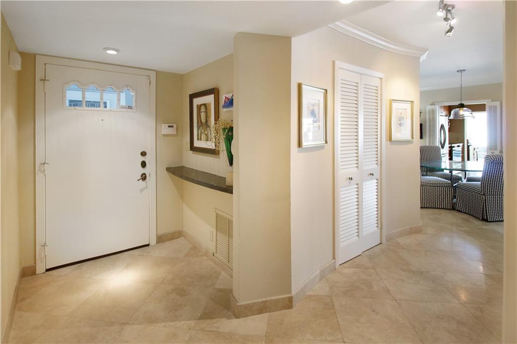 WILSHIRE EAST - Residential