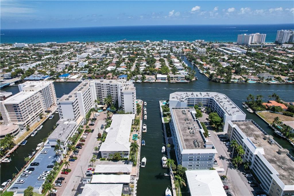 WILSHIRE EAST - Residential