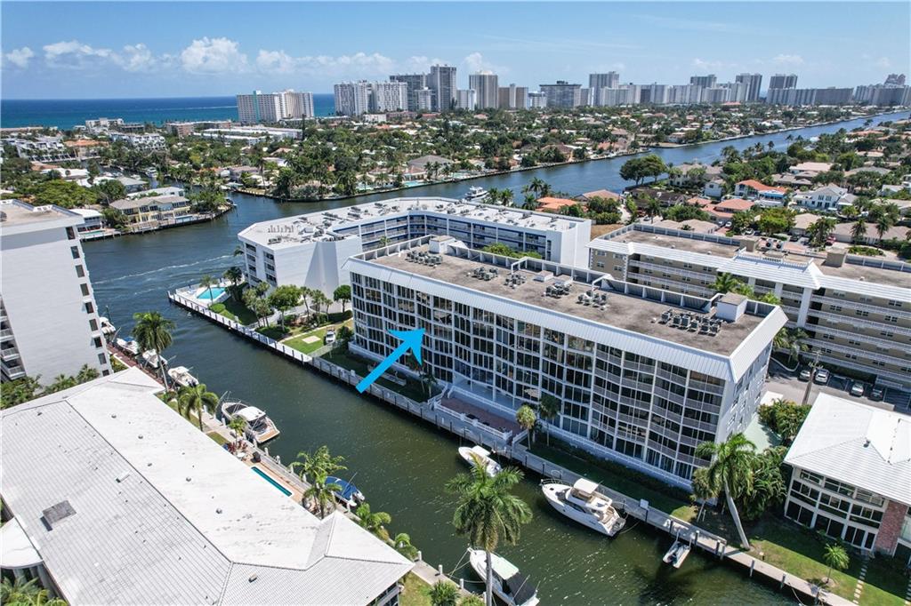 WILSHIRE EAST - Residential