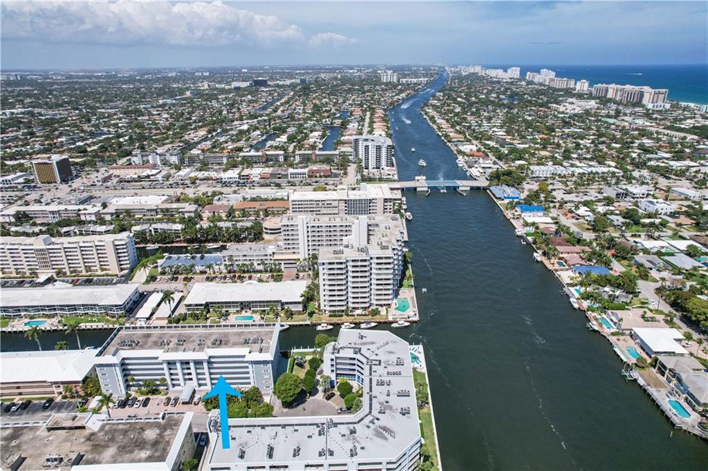 WILSHIRE EAST - Residential