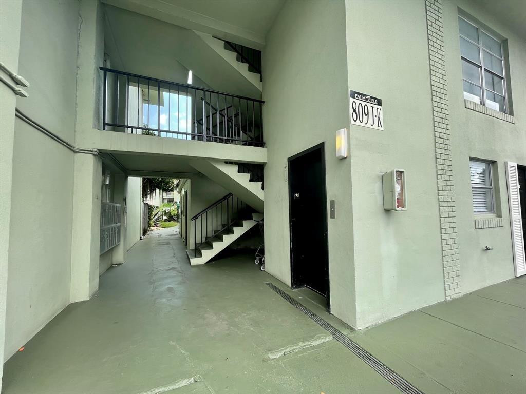 RACQUET CLUB - Residential