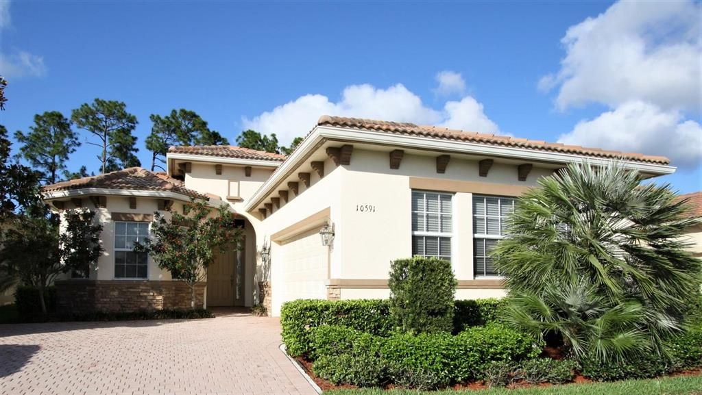 Photo of 10591 SW Visconti Way Way, Port St Lucie, FL 34986 (MLS # R10716282)