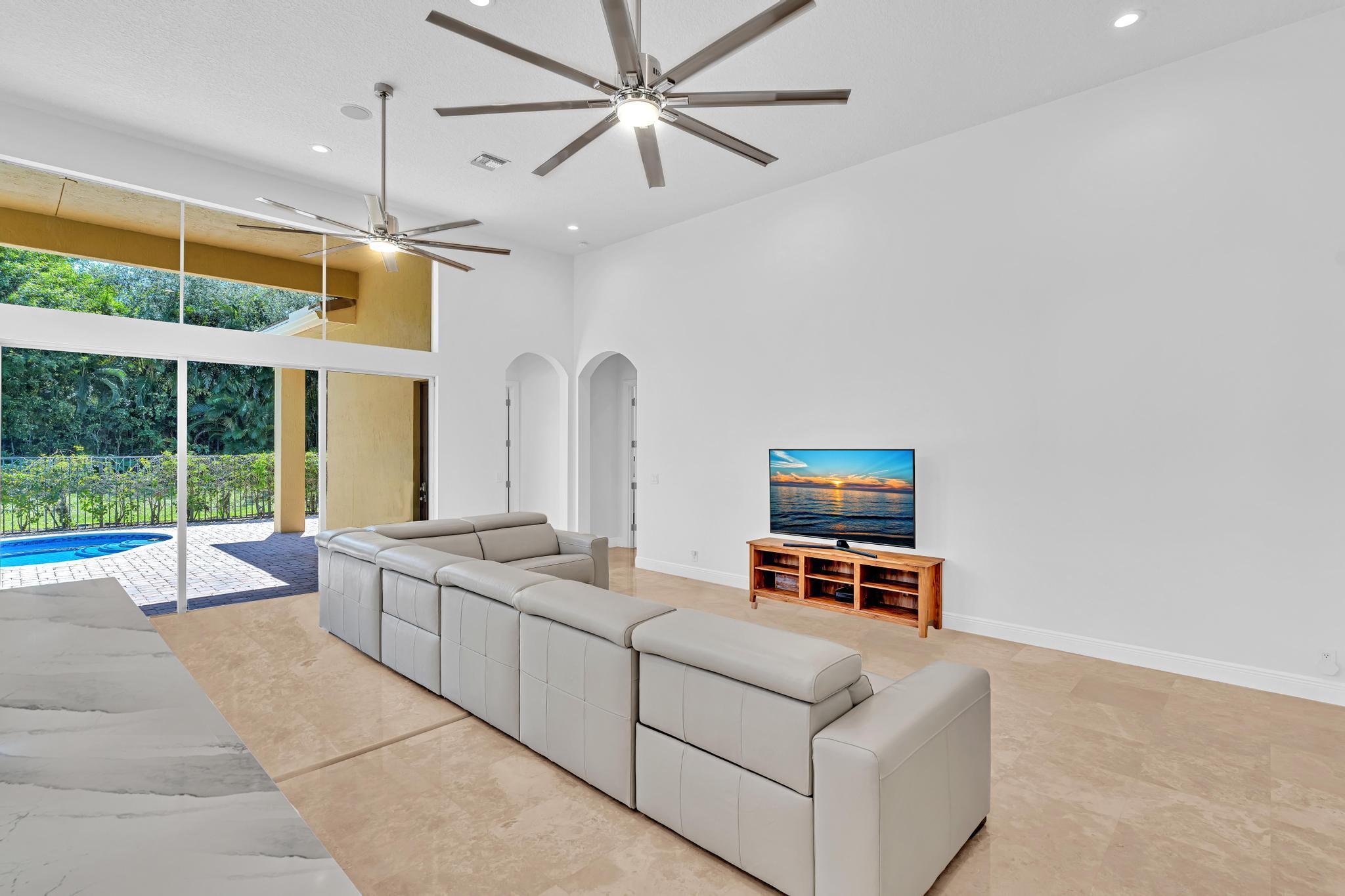 DELRAY TRAINING CENTER PU - Residential