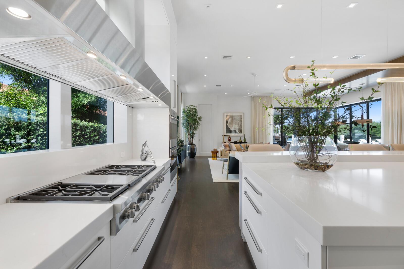 SANCTUARY - Residential