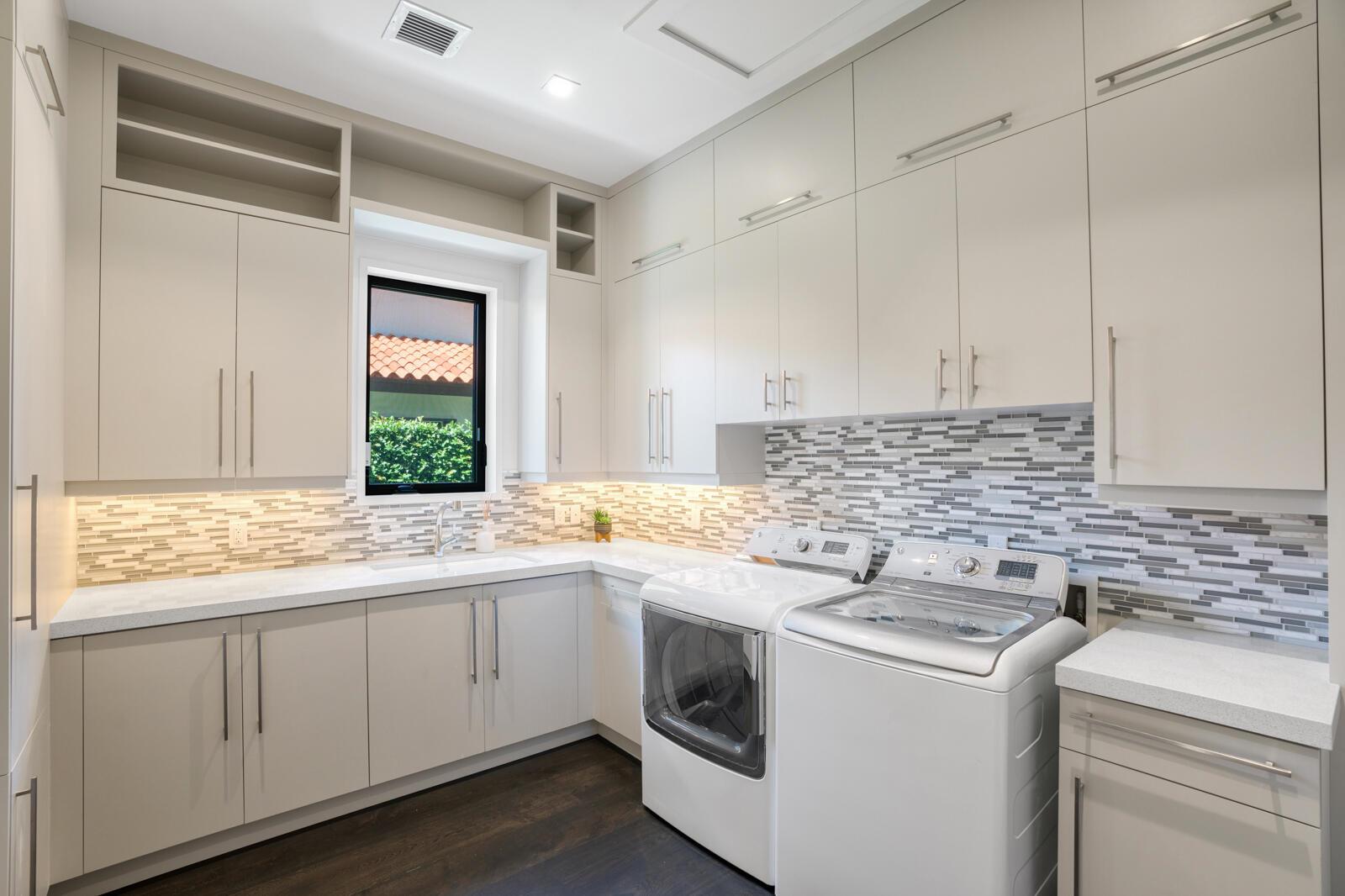 SANCTUARY - Residential