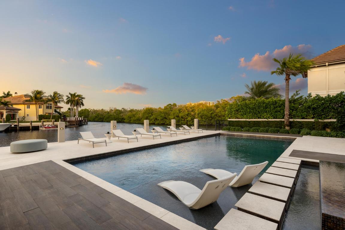 SANCTUARY - Residential