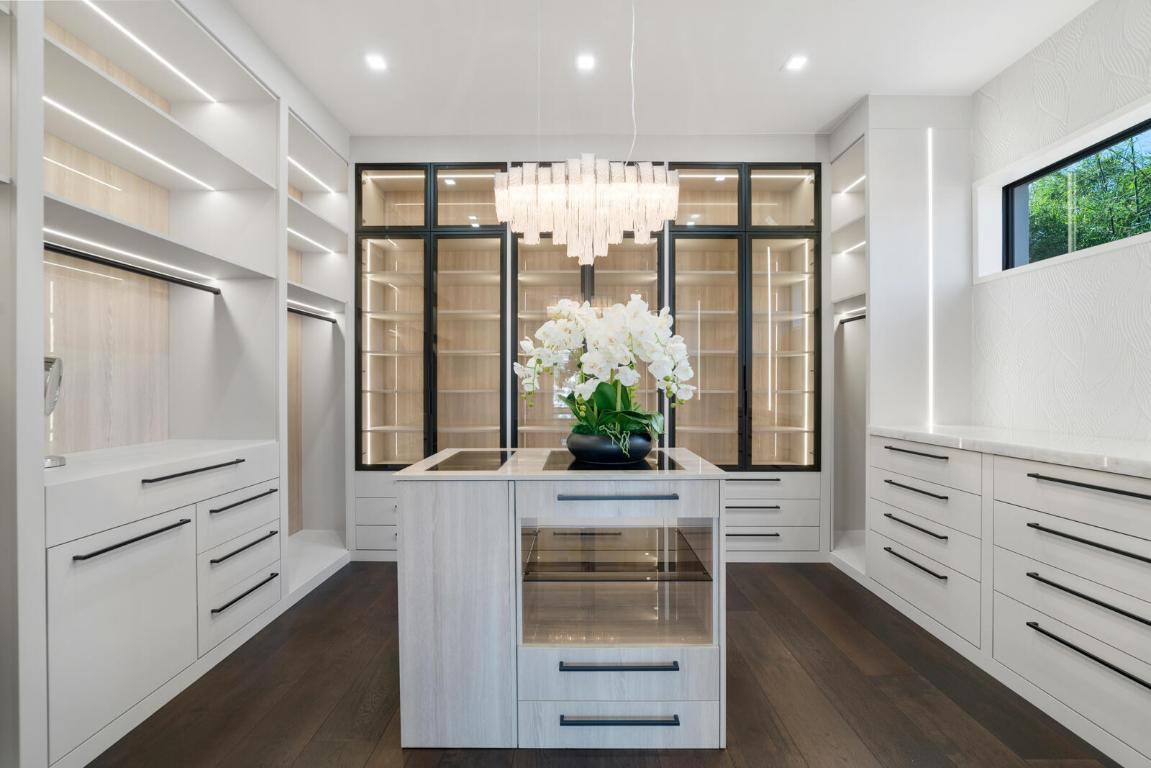 SANCTUARY - Residential