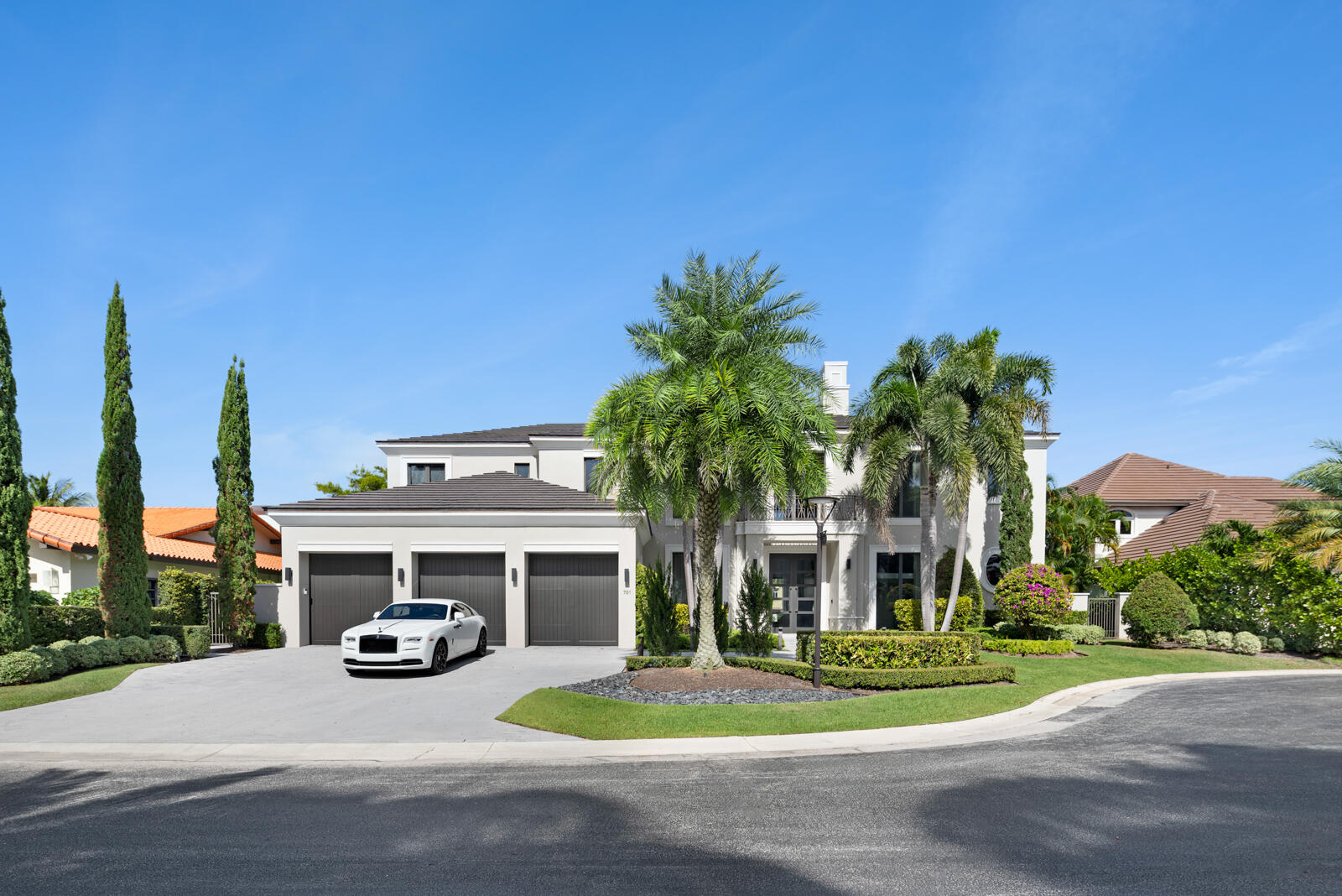 SANCTUARY - Residential