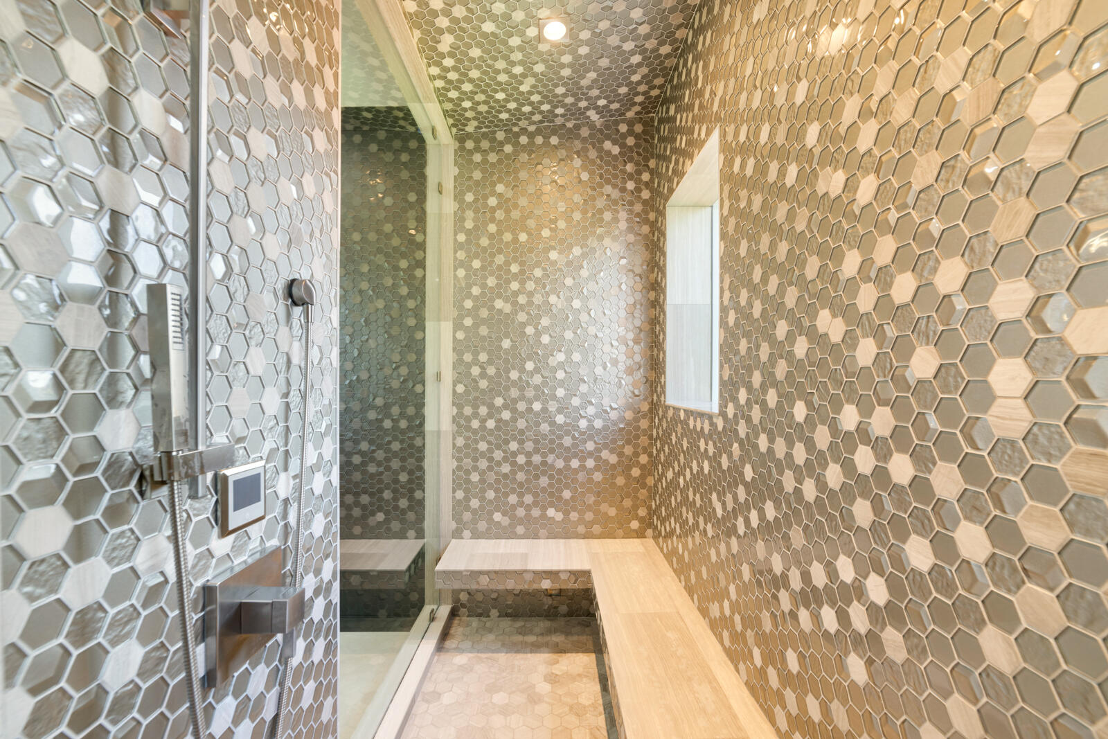 SANCTUARY - Residential