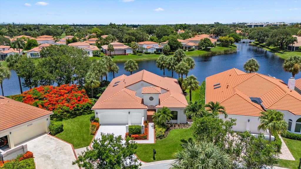 Photo of 3526 Lantern Bay Drive, Jupiter, FL 33477 (MLS # B26042760)