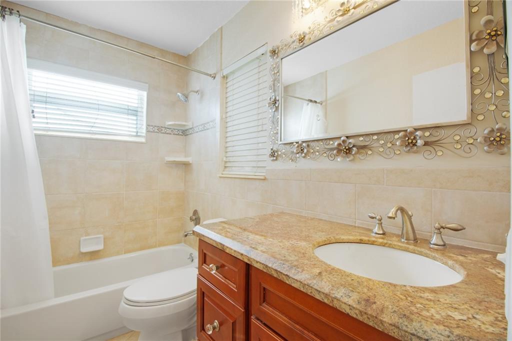 GIBSON ESTATES - Residential