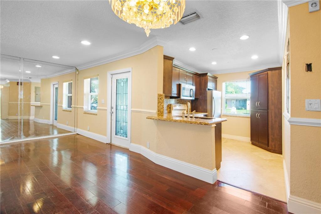 GIBSON ESTATES - Residential