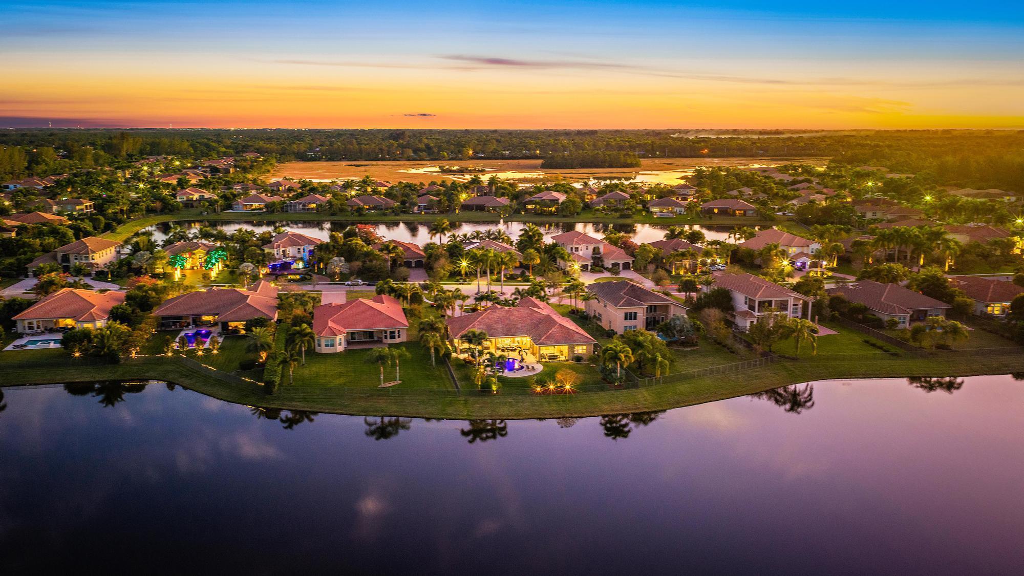 BAYHILL ESTATES - Residential