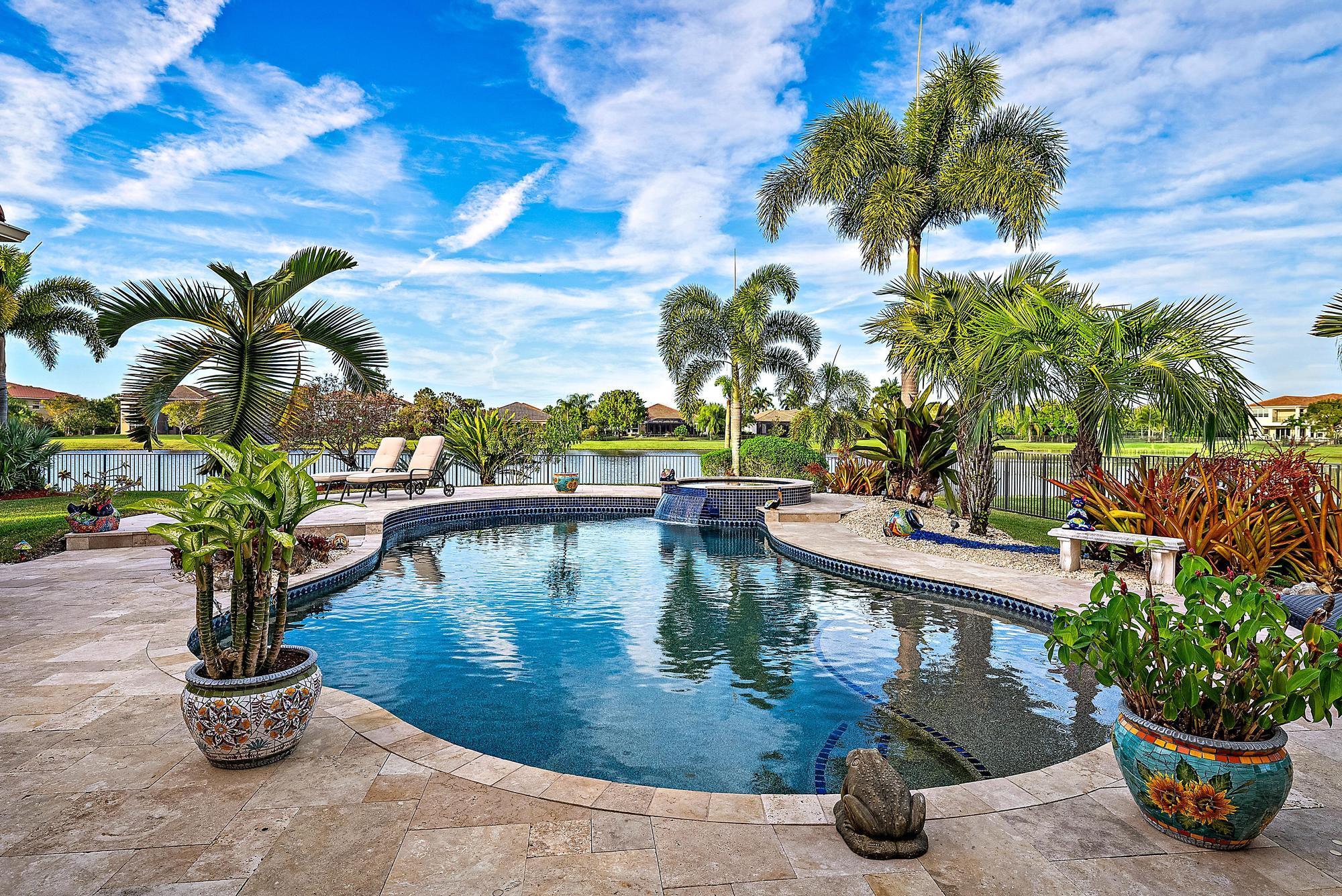 BAYHILL ESTATES - Residential