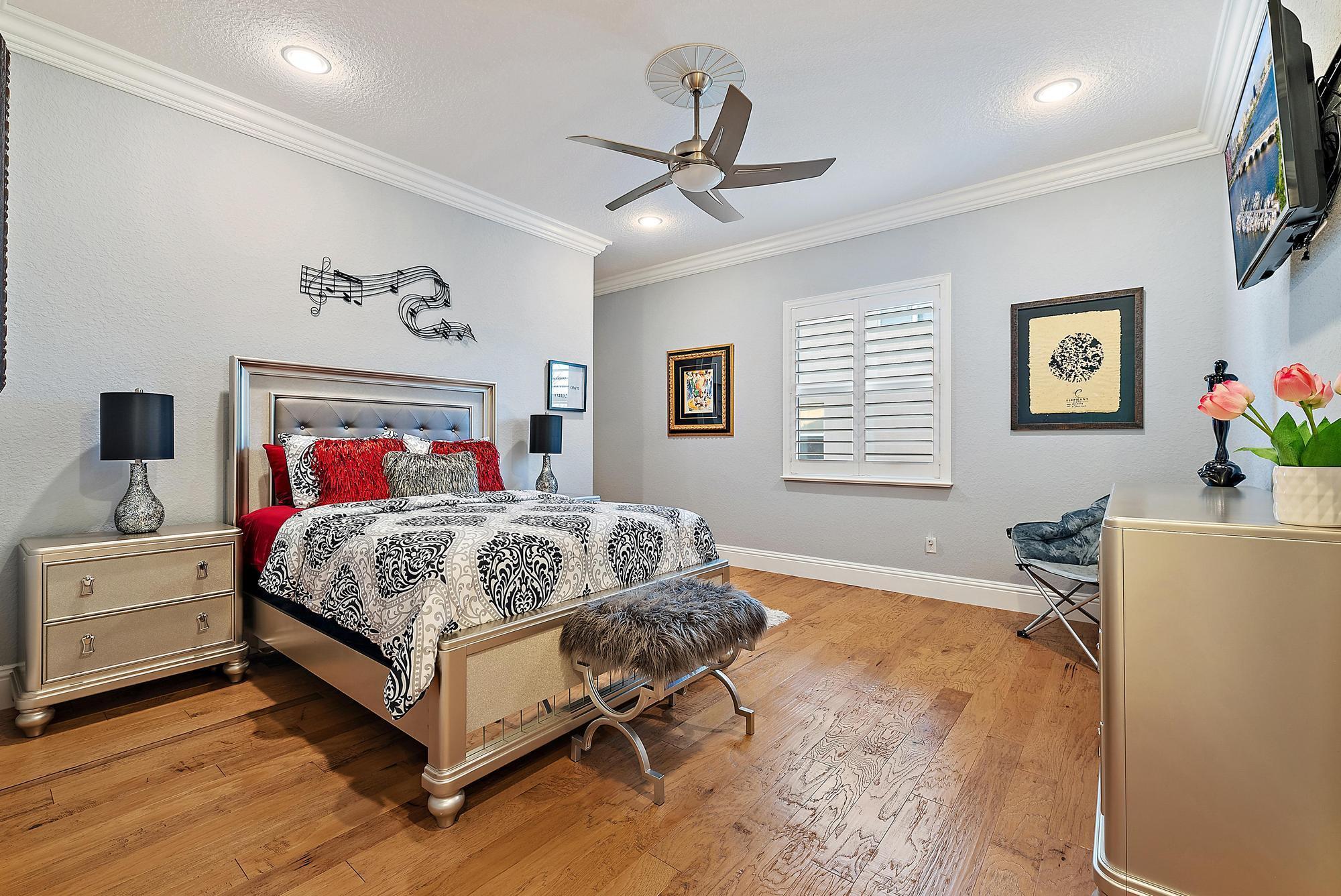 BAYHILL ESTATES - Residential