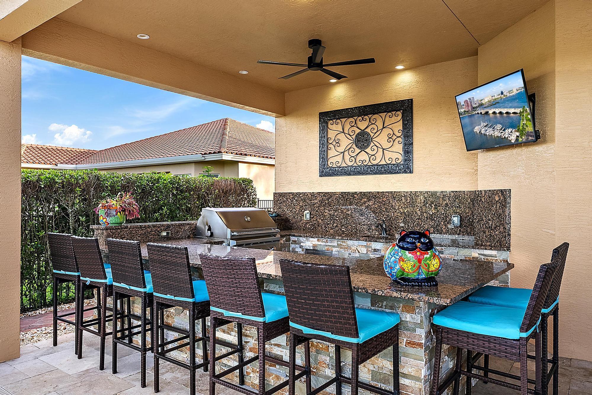 BAYHILL ESTATES - Residential